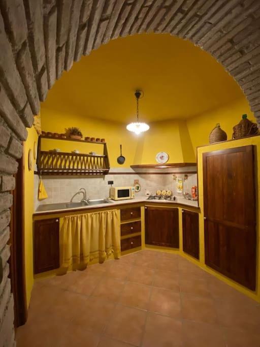Casa Vacanze Fonte Del Menotre فولينيو المظهر الخارجي الصورة